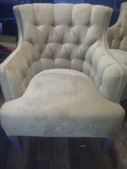 Bassett Furniture Club Chair ( 🪑 SET 🪑 )