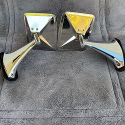 1970-72 GMC Door Mirrors 