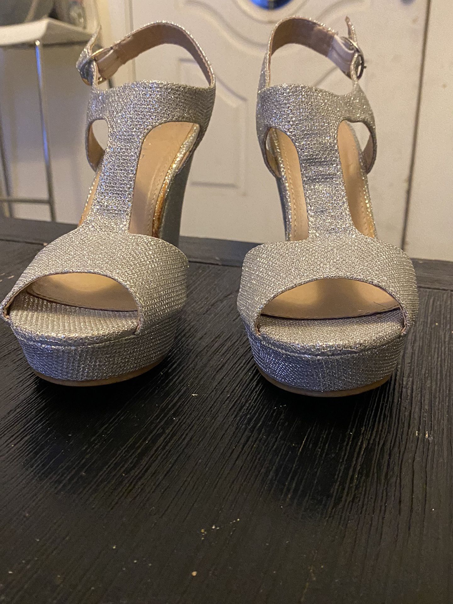 heels / wedges 