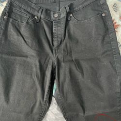 Black Levi’s Boot Cut/ New