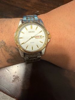 Seiko 100M Day-Date Men's Watch