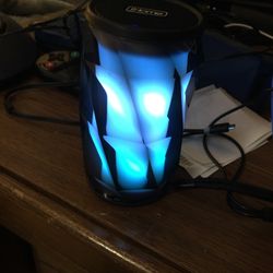 Candle like colored bluetooth speaker