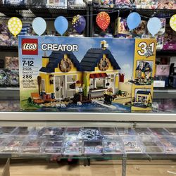 LEGO Beach Hut 31035
