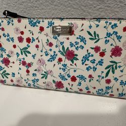 Kate Spade Clutch Wallet 
