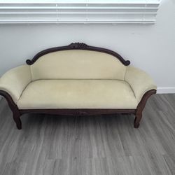 Antique Cute Seating 