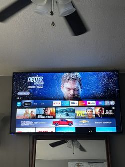65 Inch RCA TV $400