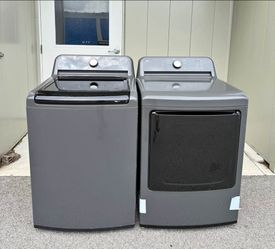 LG washer and dryer