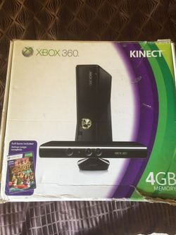 Xbox 360 with Kinect and 2 controllers