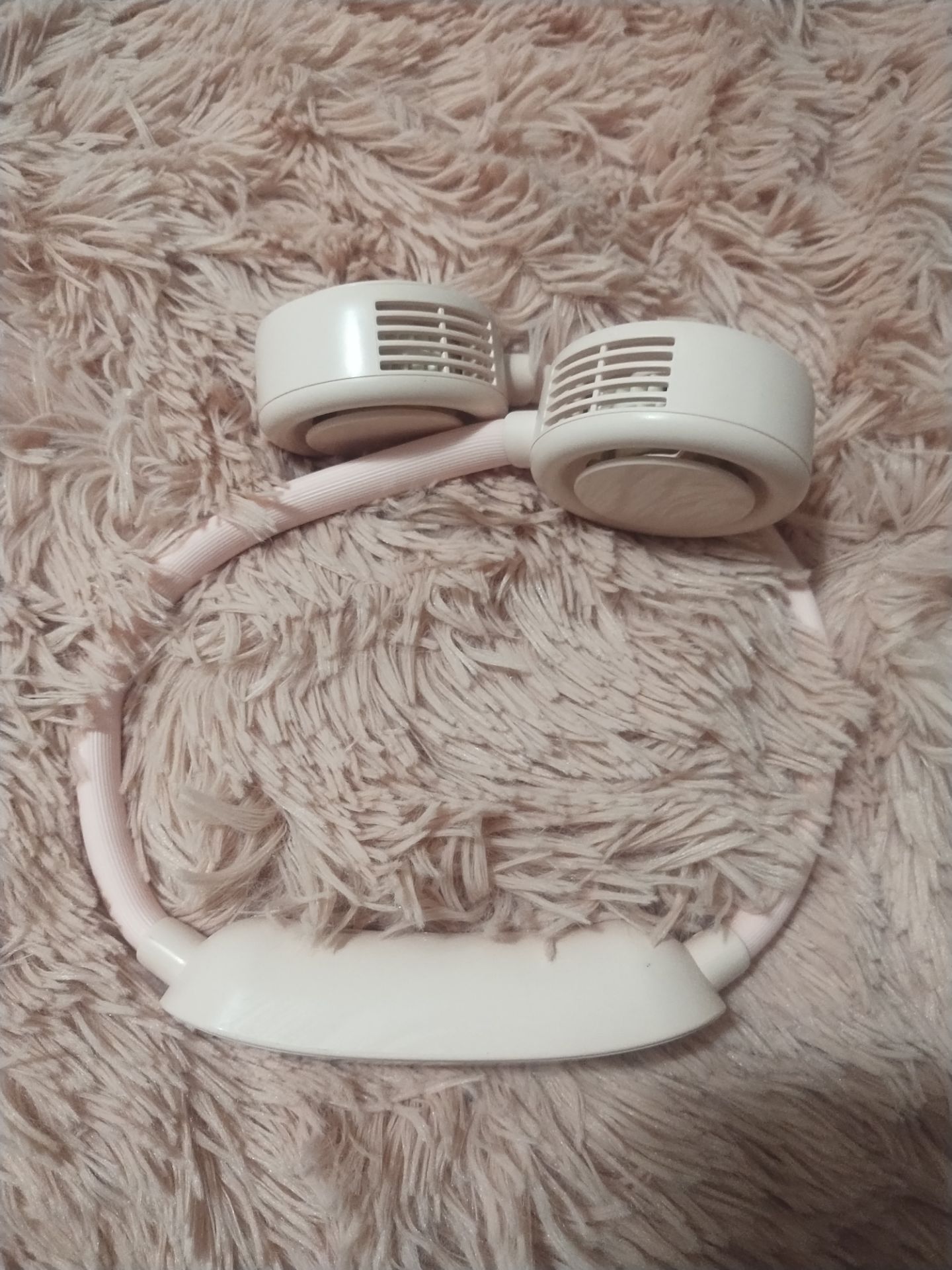 PinkTwinz neck fan