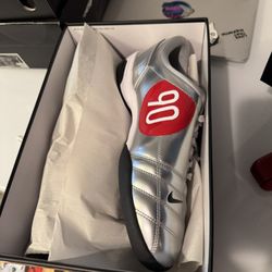 Total 90 Gray Size 11 / Authentic Nike Soccer Shoes