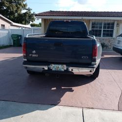 2002 Ford 350