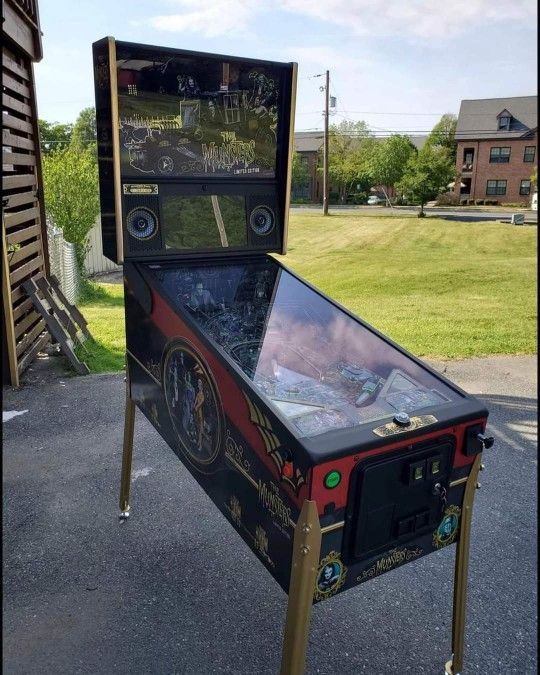 Pin Ball Machine