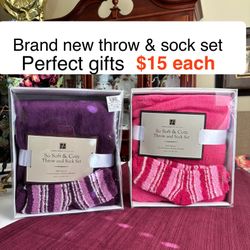 Concierge Collection Soft and Cozy Throw and Sock set. Great Christmas Gift