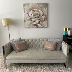 ✨ Elegant 3-Seater Tufted Sofa Couch – Modern & Sophisticated