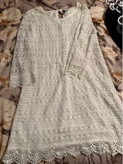 White lace dress