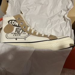 Converse CHUCK TAYLOR SHOES SIZE 10 MENS SIZE 12 Womens White/vanilla Brown shoes NEVER WPRN NOR TAKE OUt OF BOX