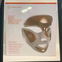 New Dr Dennis Gross DRx Spectralite Faceware Pro LED Therapy Mask
