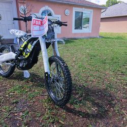 NEW Surron Light bee x  60mph  Fully assembled