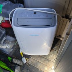 AC Unit 8000 BTU
