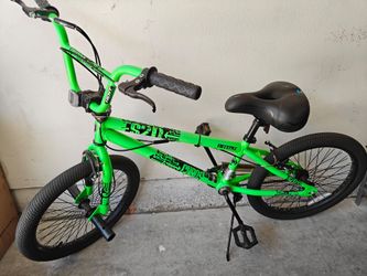 Kent 20" Chaos BMX Bicycle, Fits Riders 4'2" - 5', Green, Child, Unisex