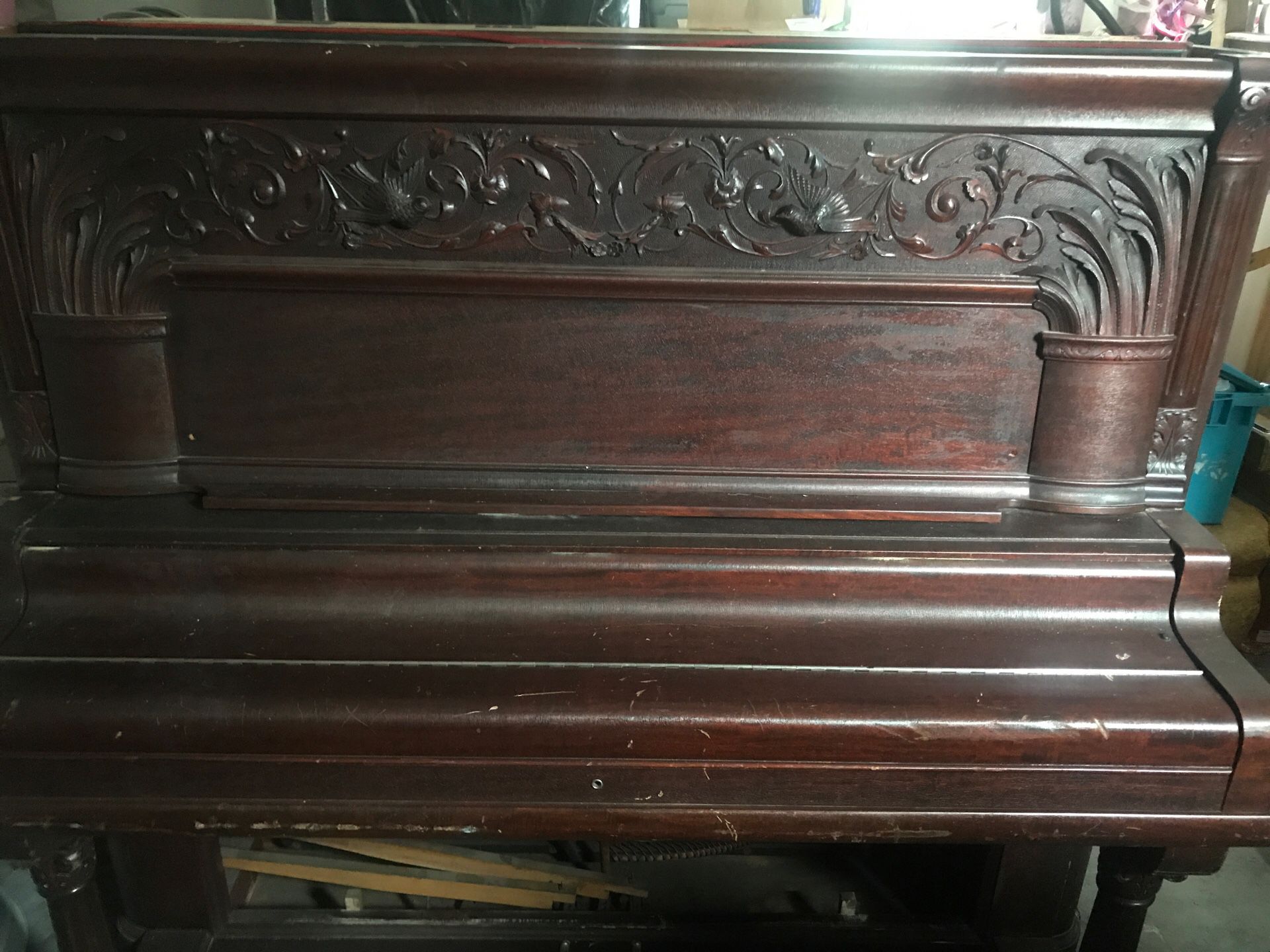 Free antique piano
