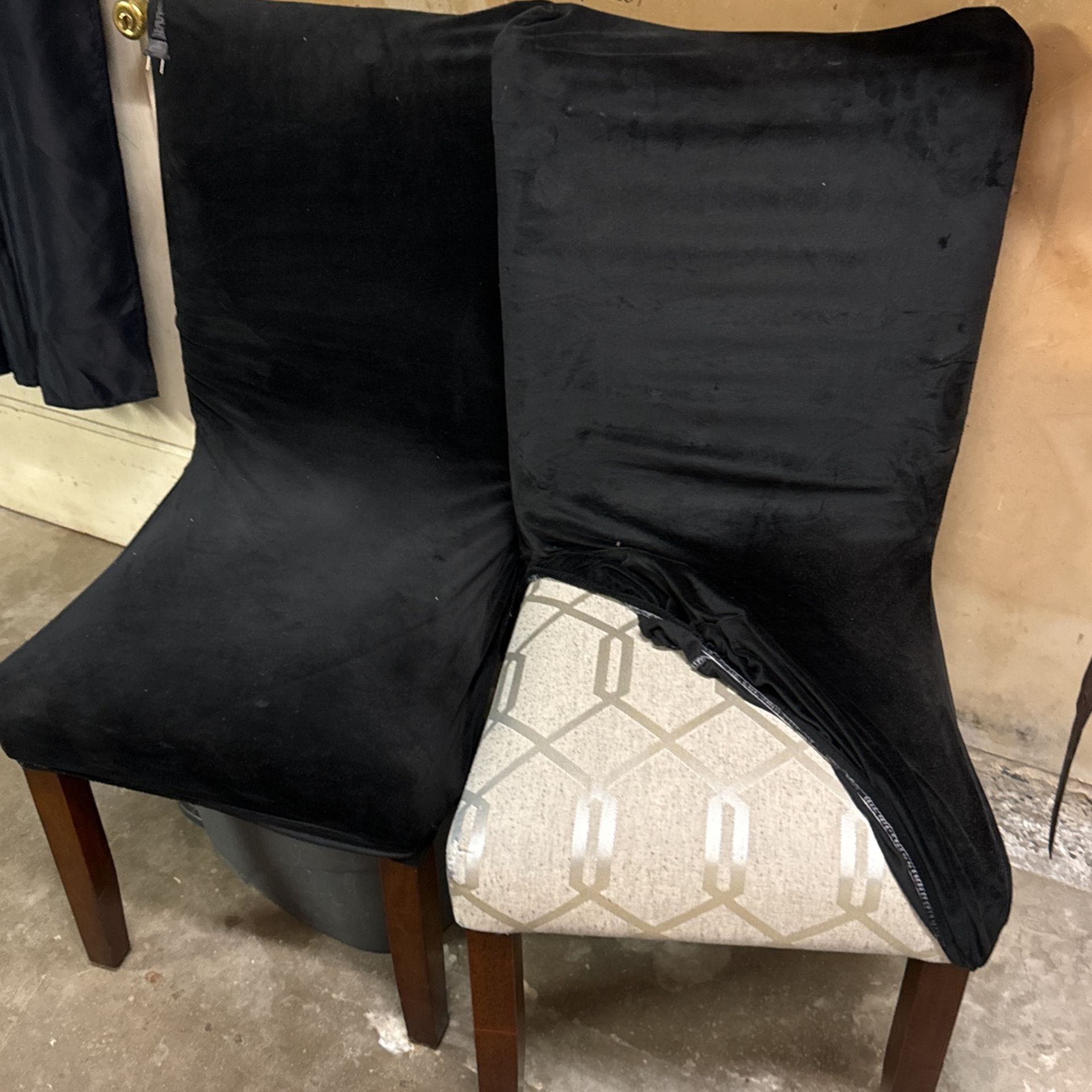 5 Dining Chairs Upholstered 3 Same Pattern 2 With The Lines Design Beige