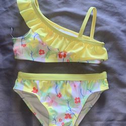 NWOT! Girls 2pc Swimwear Set