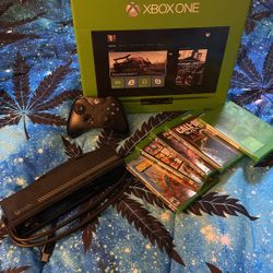 Xbox One(500GB) Bundle + 8 Games/Controller