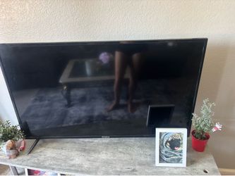 65” westinghouse smart tv
