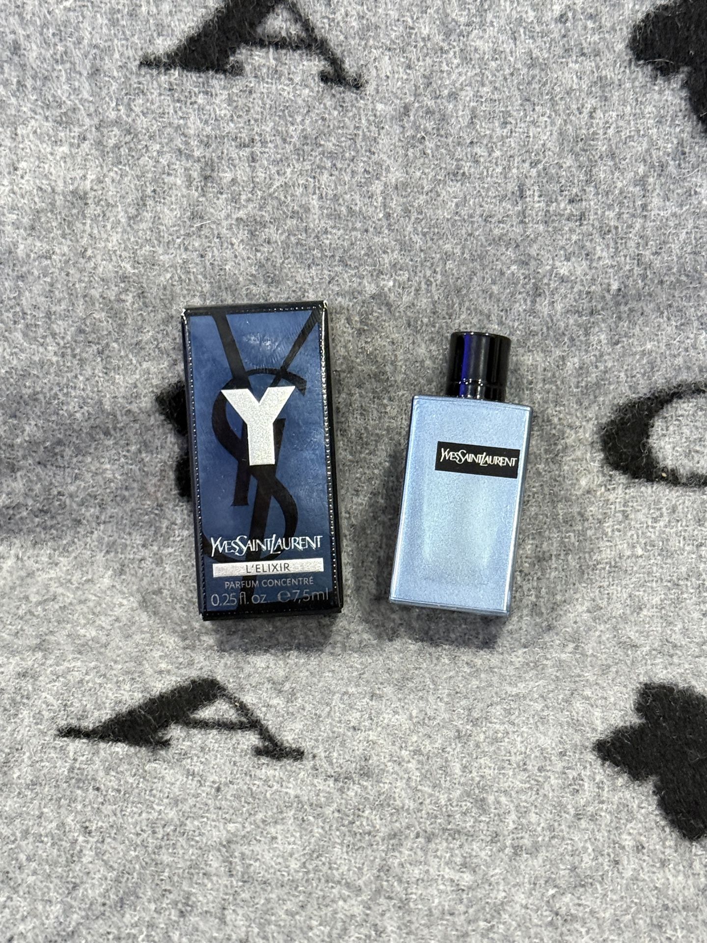 Yves Saint Laurent Y L’elixir parfum 7.5ml