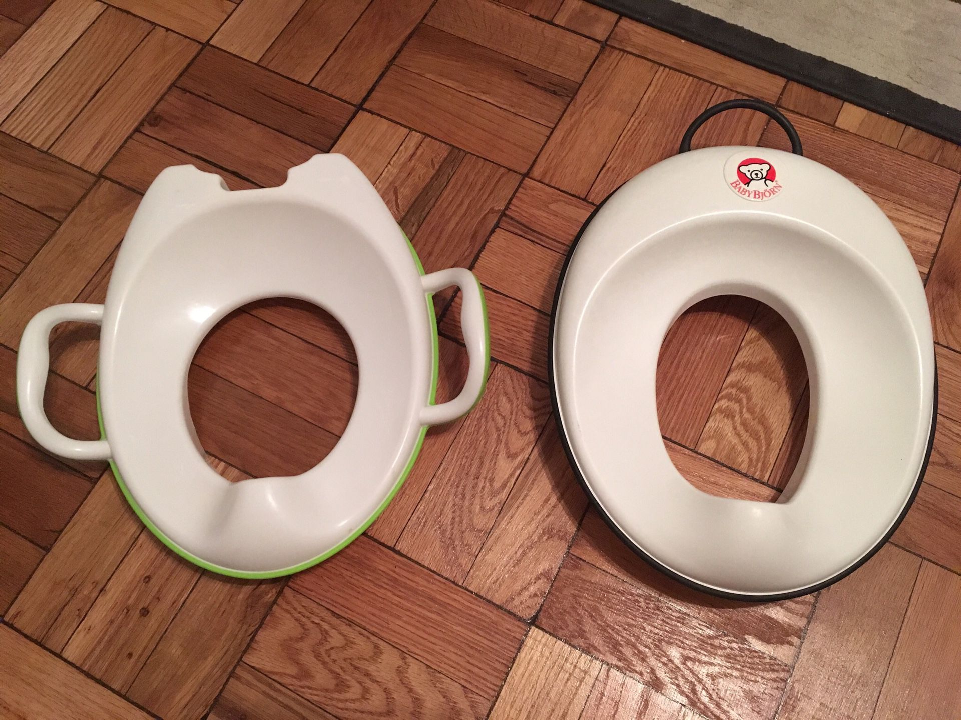 Potty training toilet seats