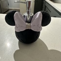Minnie Soap Dispenser 