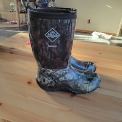 Muack Book  For Kids  Size 3