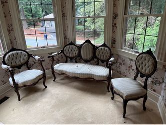 Free Antique Sofas