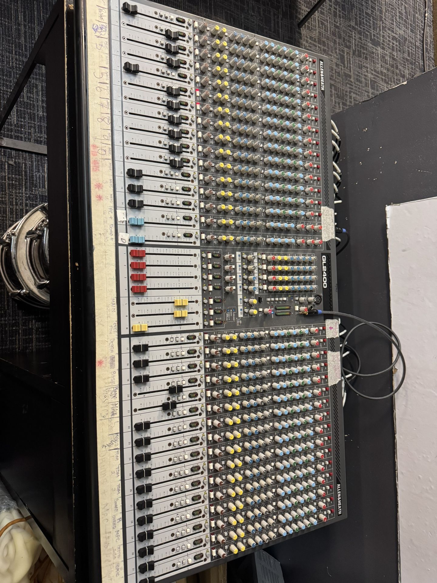 Allen And Heath mixer board
