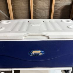 Coleman extreme 5 120qt insulated Ice chest