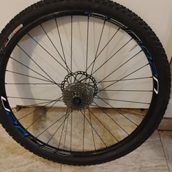 29 In Rear Wheel U28U28 With 8 Gear Sprocket 