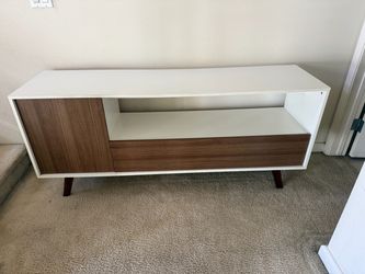 Mid-century modern tv stand