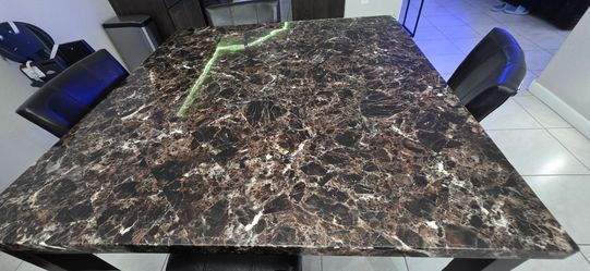 High Top Dining Table & Chairs For Sale