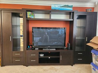 TV stand with displays