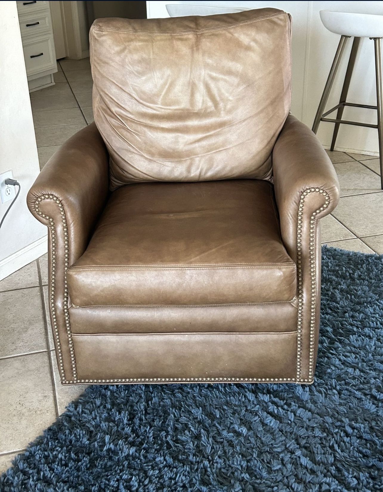 Potato barn Carolina’s burlap leather Chair
