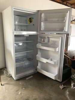 Brand New Open Box Frigidaire Refrigerator never used