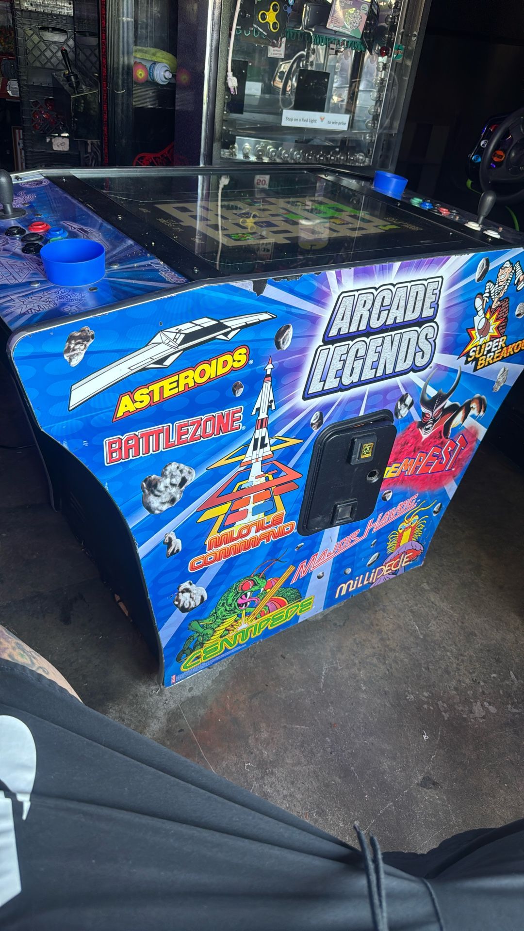 Arcade Cocktail Table