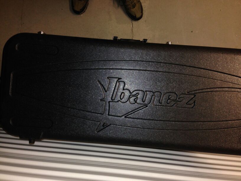 Ibanez M300C hardshell guitar case