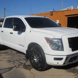 2021 Nissan Titan