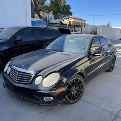 Parting Out! 2009 Mercedes E350 For Parts!