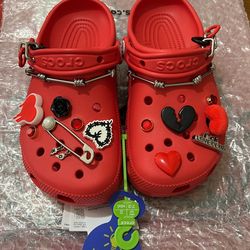 Crocs 2421 shop