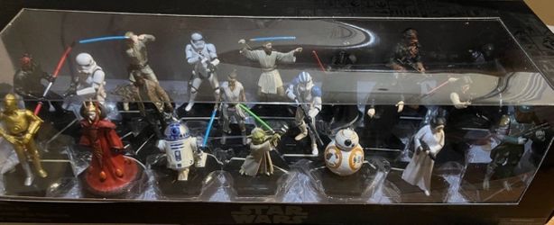 Disney Star Wars Mega Figure Play Set figurine 19 pieces sculpted, new in box
