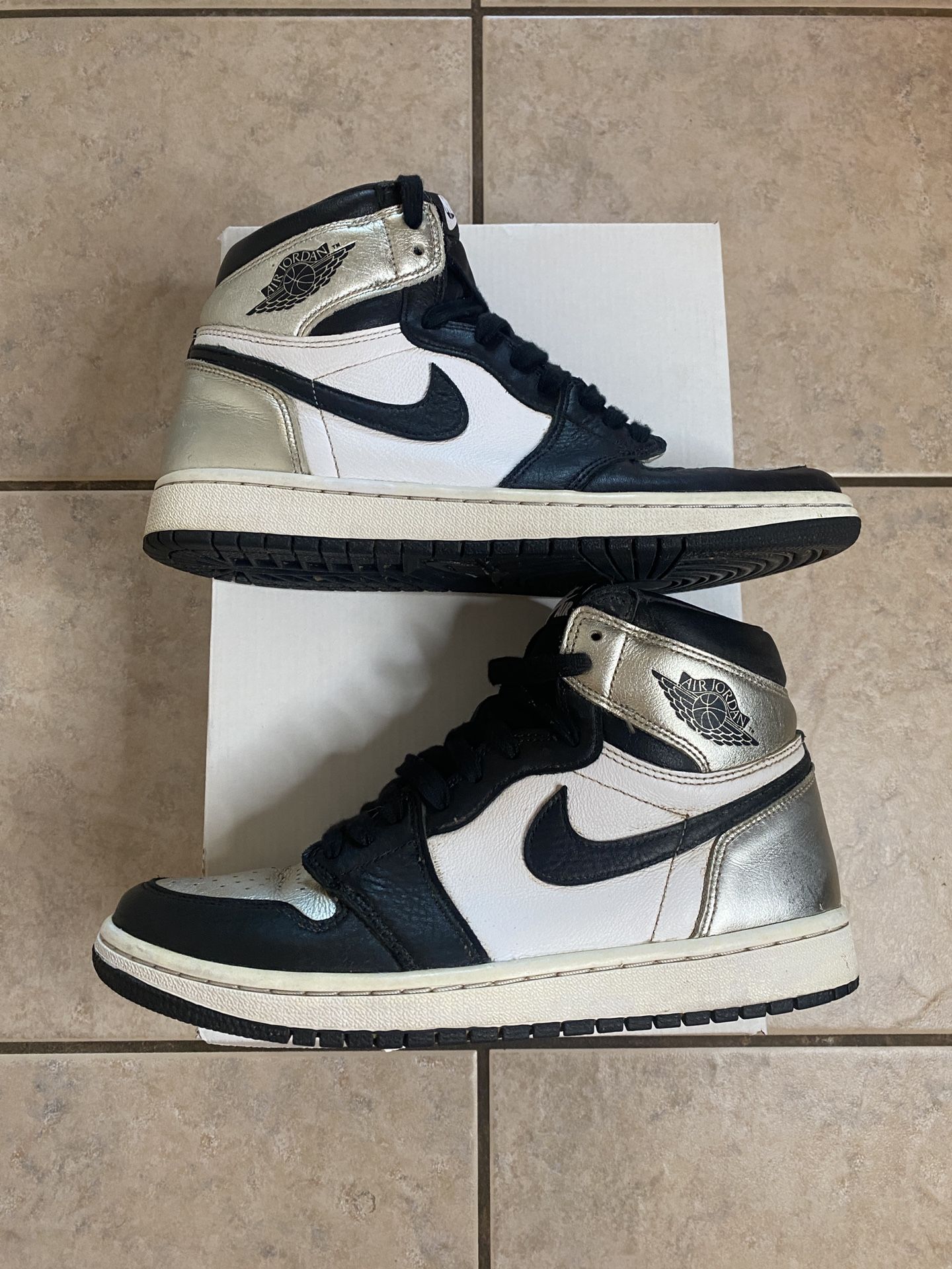 Jordan 1 Silver Toe