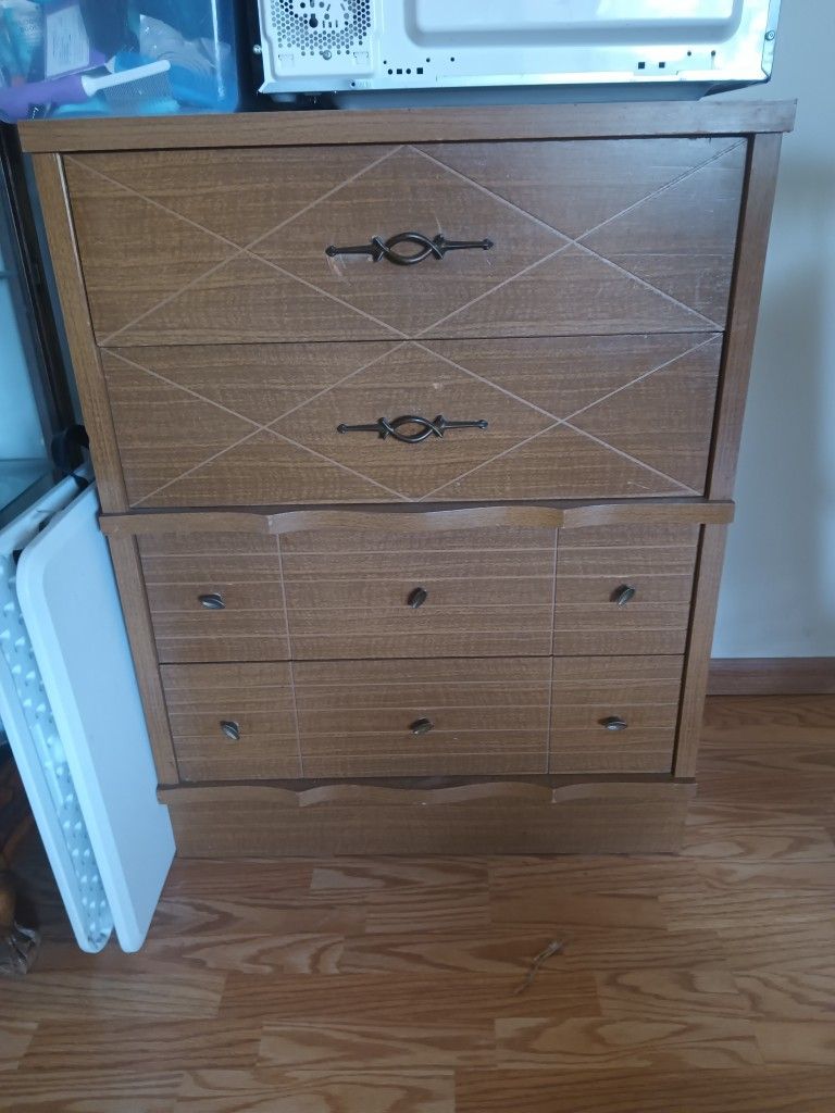 Solid Wood Dresser 